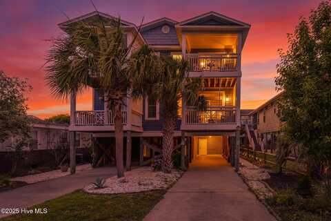 538 S Fourth Avenue, Kure Beach, NC 28449