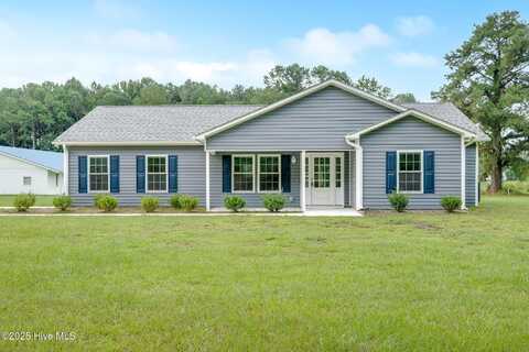 102 Kyle Herring Drive, Teachey, NC 28464