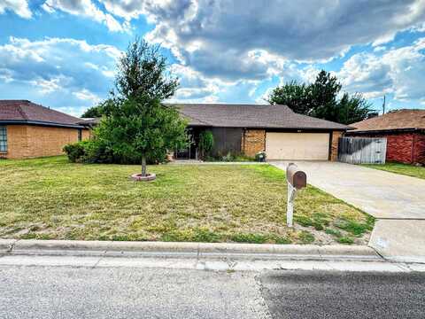 2310 S Elm Street, Perryton, TX 79070