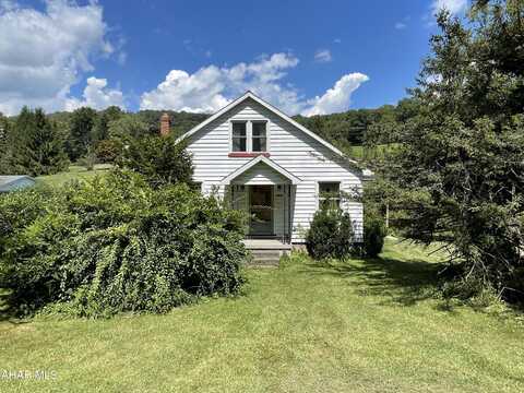 1840 W Carson Valley Road, Duncansville, PA 16635