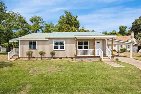 306 Cedar ST, Dardanelle, AR 72834