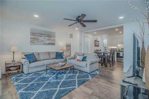 22 Britten CIR, Bella Vista, AR 72715