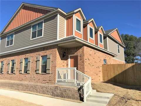 1322 Corsica DR, Fayetteville, AR 72704