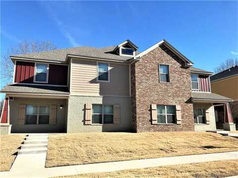 1348 Corsica DR, Fayetteville, AR 72704
