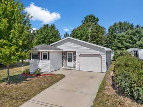 305 S Main Street, Roscommon, MI 48653