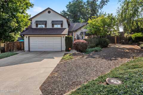 701 N 47th Ave, Yakima, WA 98908
