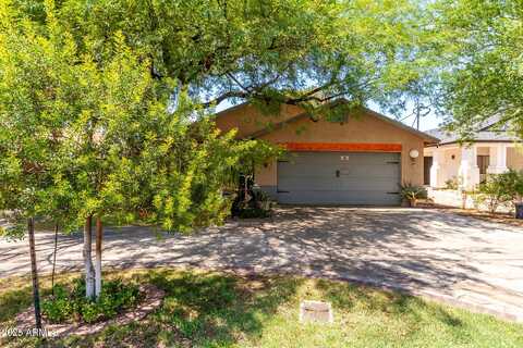 2640 N 28TH Place, Phoenix, AZ 85008