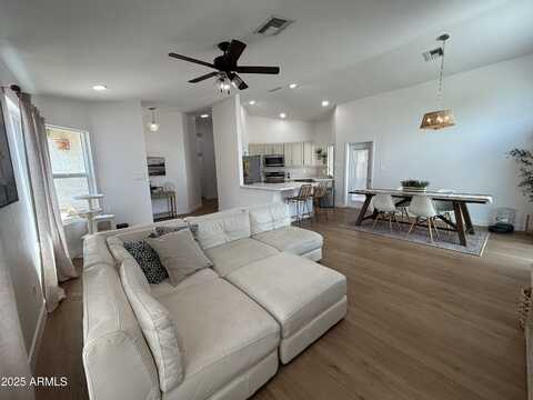 4725 E Brown Road, Mesa, AZ 85205