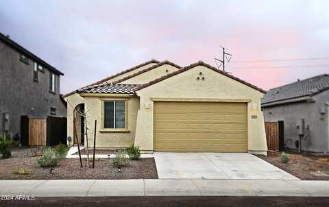 6951 W Pedro Lane, Laveen, AZ 85339