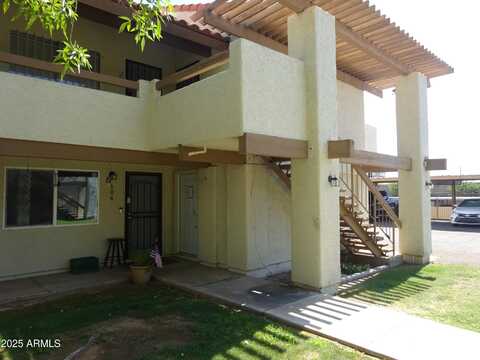 8838 N 8TH Street, Phoenix, AZ 85020