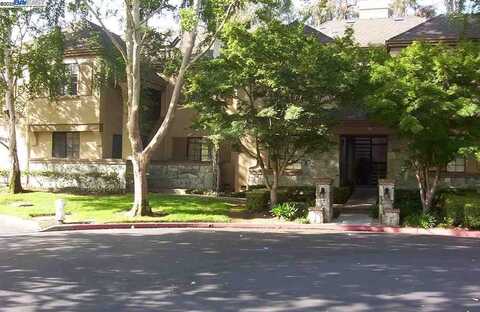 2000 Canyon Woods Dr, San Ramon, CA 94582