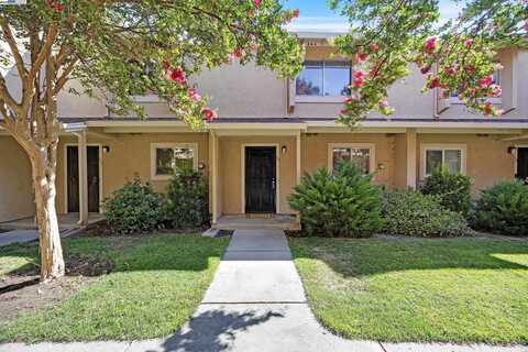 1941 Grande Cir, Fairfield, CA 94533