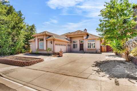 2450 Palm Ct, Brentwood, CA 94513