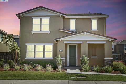 2208 Daimler St, Lathrop, CA 95330