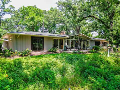 608 Old Hickory Lane, Libertyville, IL 60048