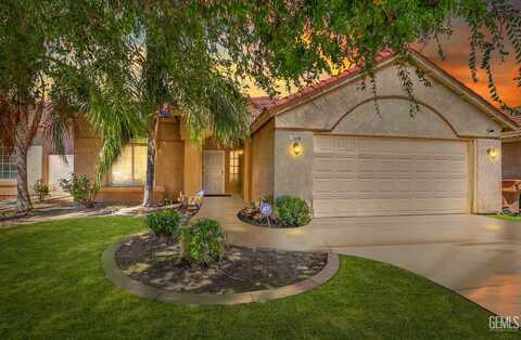 10518 Tivoli Court, Bakersfield, CA 93311