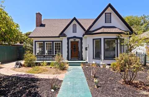 207 Oleander Avenue, Bakersfield, CA 93304