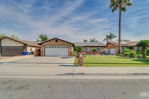1708 Chastain Way, Bakersfield, CA 93304