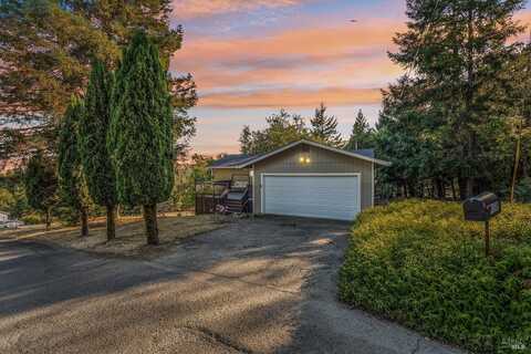 1895 Lupine Drive, Willits, CA 95490