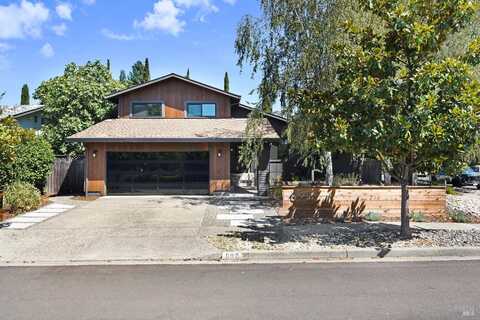 690 Hudson Court, Sonoma, CA 95476