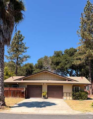 441 443 Pheasant Lane, Santa Rosa, CA 95403