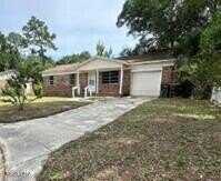 1984 Gary Circle, Pensacola, FL 32505