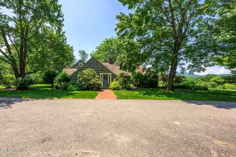 411 East New Lenox Rd, Pittsfield, MA 01201