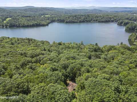 30 Mountain Laurel Way, Monterey, MA 01245