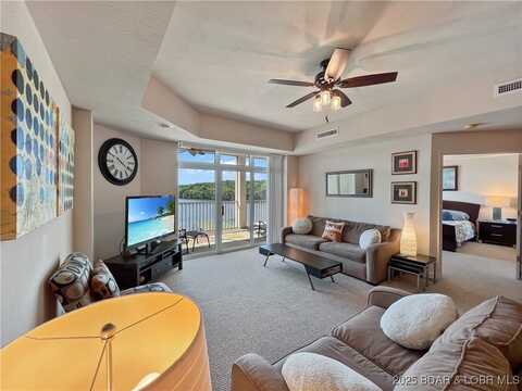 4800 Eagleview Drive unit: 6104, Osage Beach, MO 65065