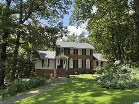 1521 ASTRE CIRCLE, HOOVER, AL 35226