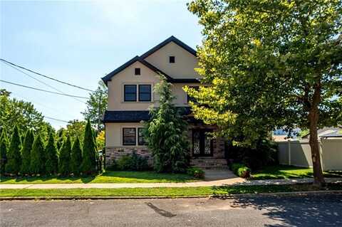 84 Stobe Avenue, Staten Island, NY 10306