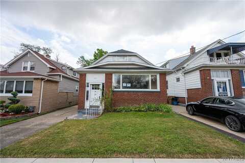 25 Peach Tree Road, Cheektowaga, NY 14225