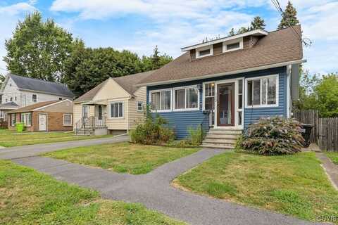 113 Delmar Place, Sloan, NY 13208