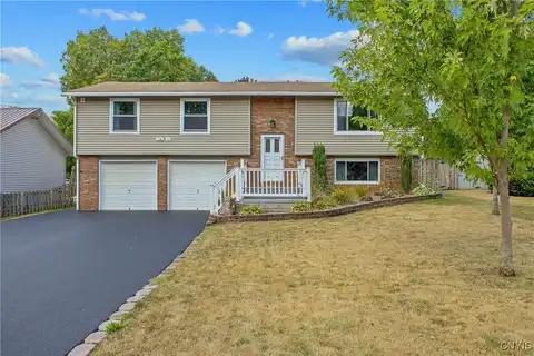 114 Overlook Drive, Van Buren Pt, NY 13027
