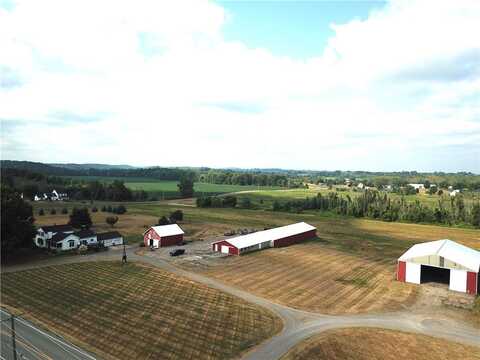 2887 Walworth Road, Macedon, NY 14568
