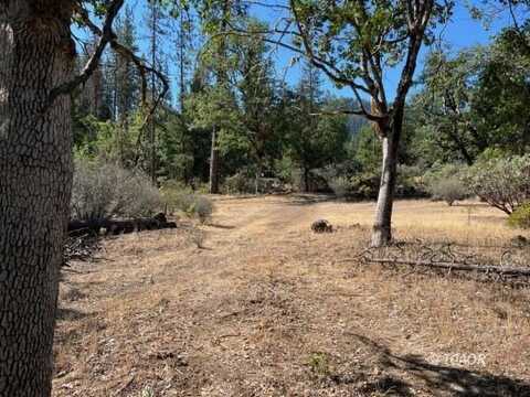 970 Summit Creek Rd, Hayfork, CA 96041