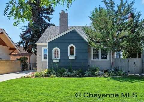 119 E 2ND AVE, Cheyenne, WY 82001