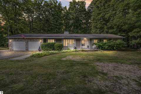 4077 NE TWIN LAKE ROAD, MANCELONA, MI 49659