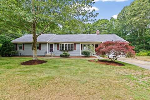 166 Carriage Lane, Barnstable, MA 02630