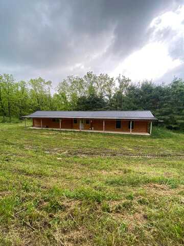 34203 TR 373, Warsaw, OH 43844