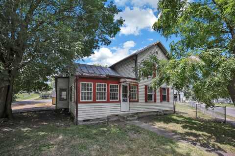 41 N High Street, Croton, OH 43013