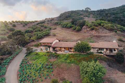3330 Foothill Road, Carpinteria, CA 93013