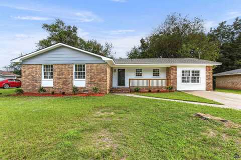109 Scarborough Road, Centerville, GA 31028
