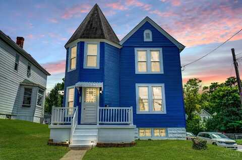 1937 Maple Avenue, Cincinnati, OH 45212