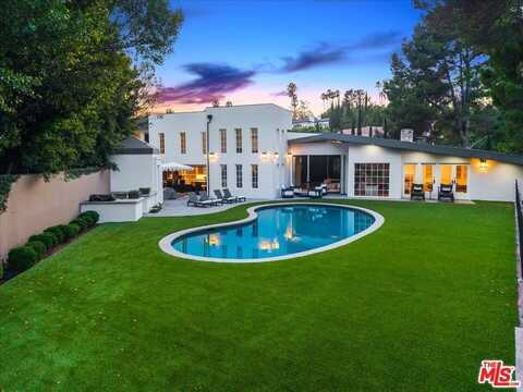 1100 Pine Dr, Beverly Hills, CA 90210