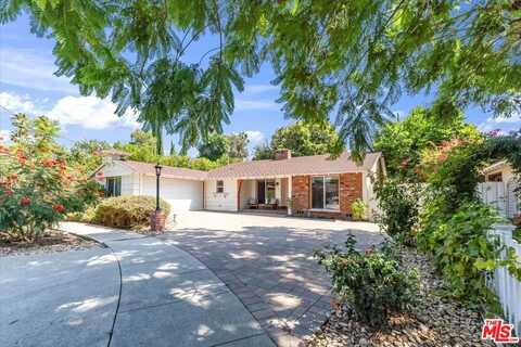 13024 Weddington St, Sherman Oaks, CA 91401