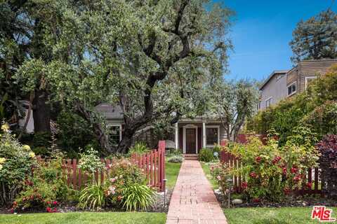 14235 Greenleaf St, Sherman Oaks, CA 91423