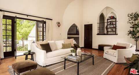2064 Ames St, Los Angeles, CA 90027