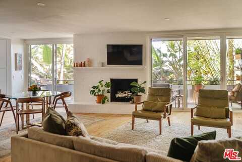 8401 Fountain Ave, West Hollywood, CA 90069