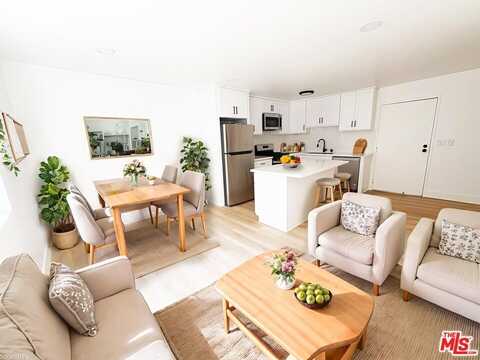 5440 Carlton Way, Los Angeles, CA 90027